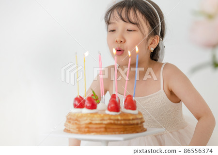 生日派對生活方式兒童蛋糕 86556374