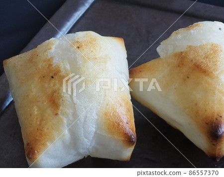 Up of freshly baked mochi Up of freshly baked mochi 86557370