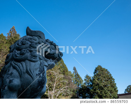Blue Sky and Guardian Dog Blue Sky and Guardian Dog 86559703