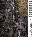 山瀑布 86559833