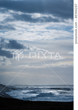 Winter Sea of Japan, Komatsu City, Ishikawa Prefecture, Ataka Beach Winter Sea of Japan, Komatsu City, Ishikawa Prefecture, Ataka Beach 86560287