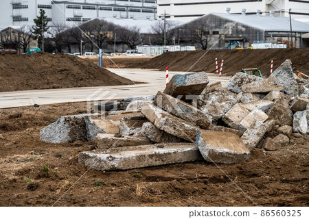 從建築工地移走的埋藏物體 86560325