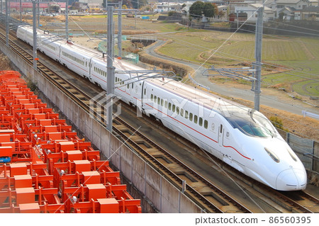 九州新幹線 800 系列“燕”，禦藤英二 86560395