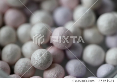 Pale-colored face-up powder Powder ball Pale-colored face-up powder Powder ball 86561984