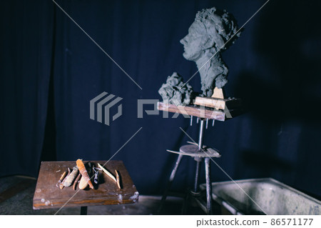 Tools sculptor for create sculpt bust clay human sculpture. Statue craft creation workshop. Tools sculptor for create sculpt bust clay human sculpture. Statue craft creation workshop. 86571177