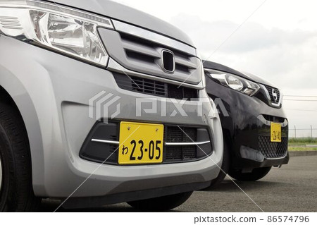 Light car rental car number 86574796