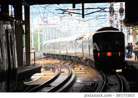 札幌站系列 24 臥舖特快 暮光之城 86575803