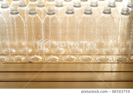 PET bottle to be recycled PET bottle to be recycled 86583759