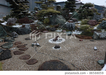 愛好花園製作，雪景 86588059