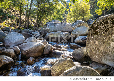 Natural pools of Los Pilones in the Garganta de los infiernos gorge, Jerte valley, Caceres, Spain 86589507
