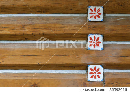 Old wooden houses in village Osturna, Spiska magura region, Slovakia 86592016