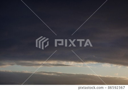 dramatic sky 86592367