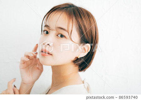 Young women's hairstyles, beauty images Young women's hairstyles, beauty images 86593740