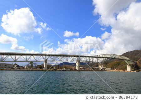 堺水道橋(取自鳥取縣境港市水產批發市場附近) 堺水道橋(取自鳥取縣境港市水產批發市場附近) 86594178