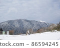 Snow mountain 86594245