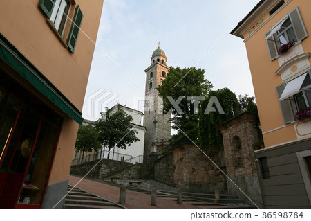 瑞士盧加諾聖勞倫斯教堂 86598784