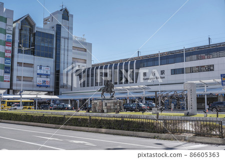 Equestrian statue and cityscape of Kumagaya Station North Exit Square, Kumagaya City, Saitama Prefecture Equestrian statue and cityscape of Kumagaya Station North Exit Square, Kumagaya City, Saitama Prefecture 86605363