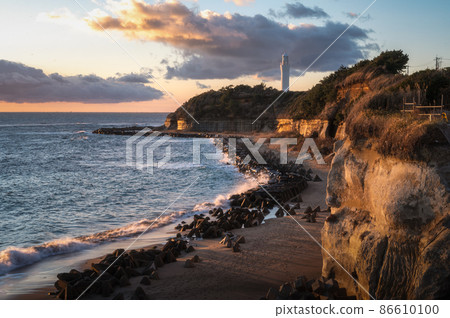 Dawn of Hitachi Lighthouse, Hitachi City, Ibaraki Prefecture 86610100