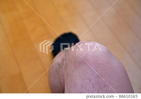奧斯古德病 Osgood-Schlatter 病 膝蓋和腳的生長痛 奧斯古德病 Osgood-Schlatter 病 膝蓋和腳的生長痛 86610165