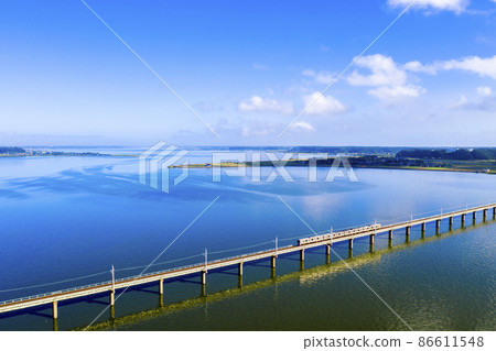 Summer Kitaura and JR Kashima Line (Ibaraki Prefecture) 86611548
