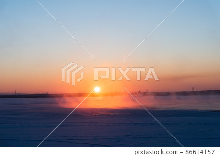 Lake Utonai sunrise and storm in winter 86614157