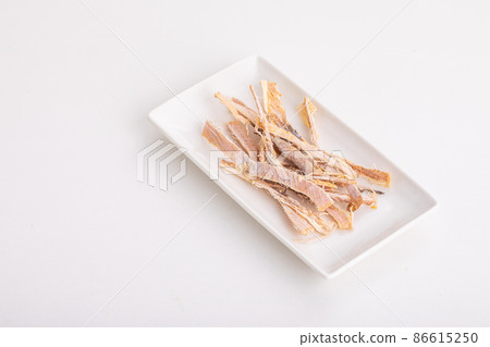 Meika sakiika with a white plate Meika sakiika with a white plate 86615250