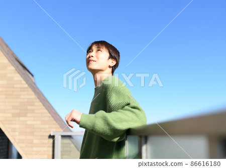 Time spent on the balcony Time spent on the balcony 86616180