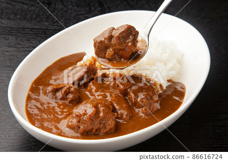 Beef curry 86616724