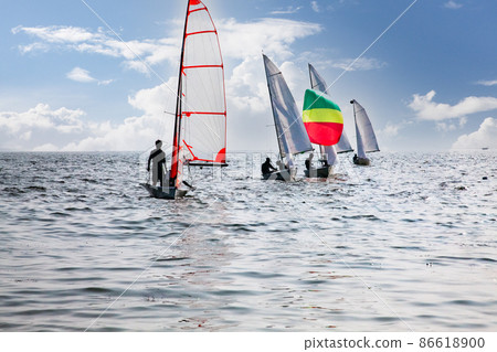 It is a summer landscape. It is a distant view of yachts playing in the Seto Inland Sea. Please have an image of the bright sea. Hiroshima It is a summer landscape. It is a distant view of yachts playing in the Seto Inland Sea. Please have an image of the bright sea. Hiroshima 86618900