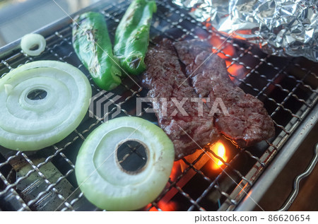 烤肉派對 86620654