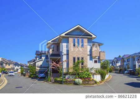 Residential area without telephone pole Residential area without telephone pole 86621228