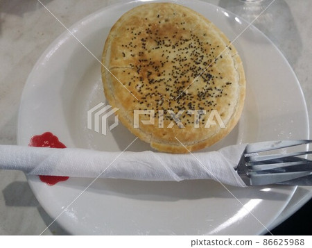 肉餡餅假期 肉餡餅假期 86625988