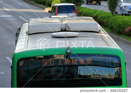 巴士車頂 86626087