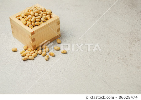 Soybeans for soybeans for Setsubun Soybeans for soybeans for Setsubun 86629474