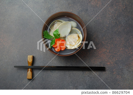 狂熱的巫術 86629704