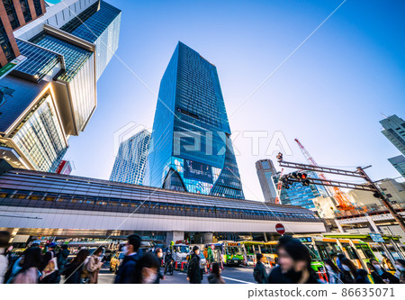 JR澀谷站（右），日本東京城市景觀站的改善正在進行中。改造澀谷... = 2月7日 86635071