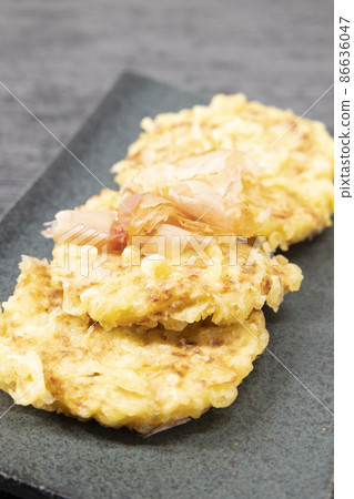 美味的山藥和海鮮天婦羅 86636047