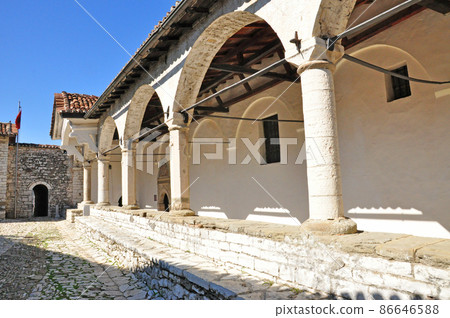 阿爾巴尼亞培拉特堡國家 Onofuri 圖標博物館 86646588