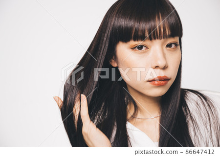 20多歲女性的美麗形象，紅唇 86647412