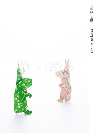 Rabbit origami 86648192