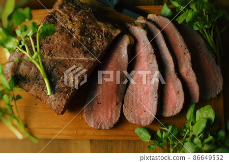 晚餐烤牛肉 晚餐烤牛肉 86649552