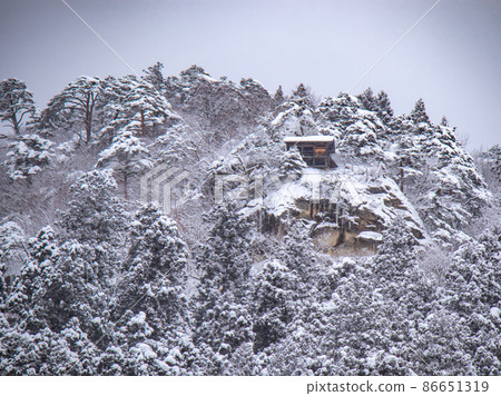 雪山寺立石寺 雪山寺立石寺 86651319