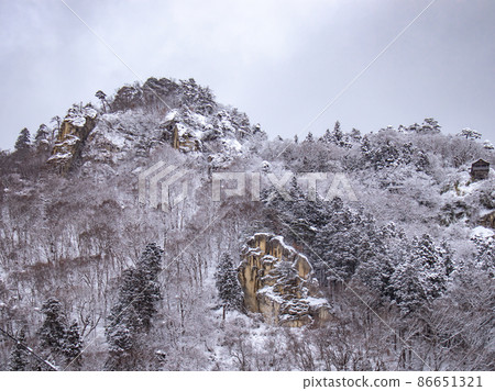 雪山寺立石寺 雪山寺立石寺 86651321