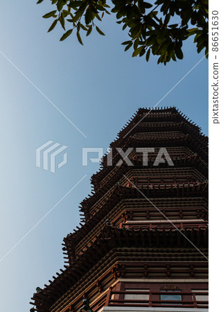 Rokuen Flower Tower at Rokuenji Temple in Guangzhou, China Rokuen Flower Tower at Rokuenji Temple in Guangzhou, China 86651630