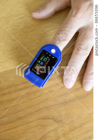 Pulse Oximeter 86655096