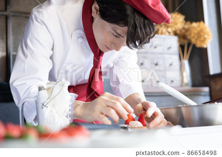 做甜點的糕點師 86658498