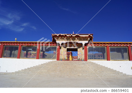 中國四川理塘拉瑪寺藏式寺廟 中國四川理塘拉瑪寺藏式寺廟 86659401