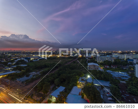 Bangkok, Thailand distant view Evening sky / Bangkok, Thailand Bangkok, Thailand distant view Evening sky / Bangkok, Thailand 86661010