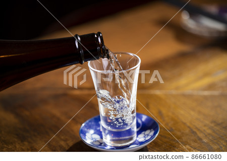 清酒澆注 1 清酒澆注 1 86661080