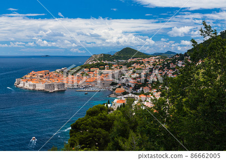 Croatia Dubrovnik Old Town Cityscape and Adriatic Sea Croatia Dubrovnik Old Town Cityscape and Adriatic Sea 86662005